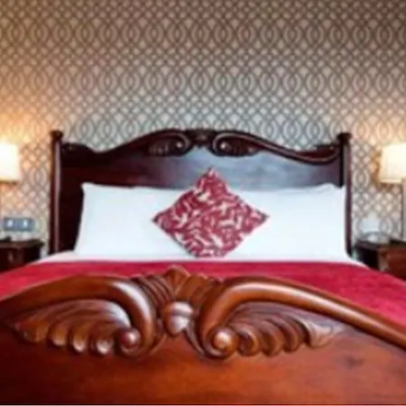 Hotel Riverside Cill Airne