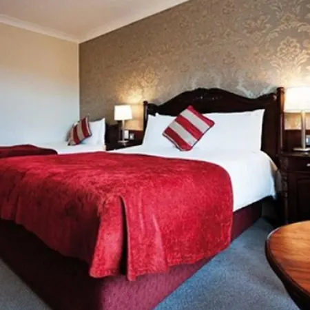 Riverside Hotel 4*