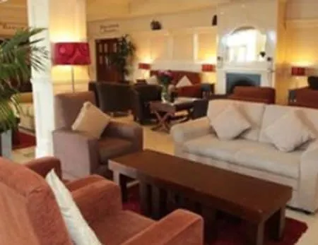 Riverside Hotel