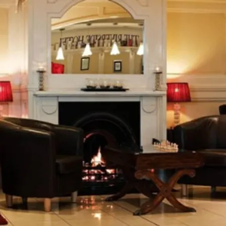 Riverside Hotel 4*