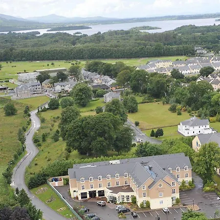 Riverside Hotel